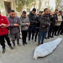 شهيد وجرحى جراء قصف الاحتلال مجموعة من المواطنين في مدينة غزة