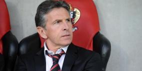 ساوثمبتون الإنجليزي يقيل مدربه