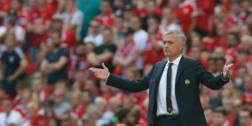 مورينيو ينفى شائعات رحيله 