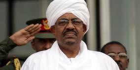 البشير جاء بإنقلاب ورحل بإنقلاب
