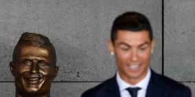  تمثال برونزي جديد لرونالدو