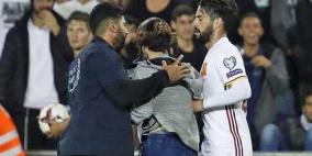 إيسكو ينجو من محاولة طعن بالسكين في "إسرائيل"!