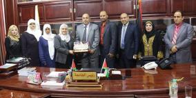 الوزيرة الأغا: جامعة الإسراء نموذج للجامعات الفلسطينية ومستقبلها سيكون واعدا