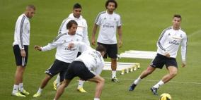 أنشيلوتي يواجه برشلونة بسلاح الهجمات المرتدة في كلاسيكو الأرض