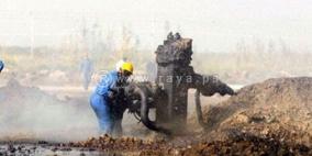 خبير اقتصادي: السلطة طرحت مناقصات للتنقيب عن النفط لعدم قدرتها على الدفع المالي