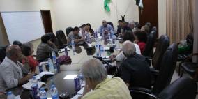 وفد تضامني فرنسي  يزور بلدية قلقيلية