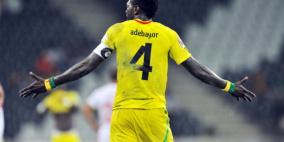 أديبايور يدير ظهره لمنتخب بلاده