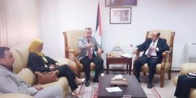 الخطيب يبحث مع أبو زيد آليات تمكين النساء