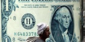 15 جنيهاً.. هل هو السعر العادل للدولار في مصر؟