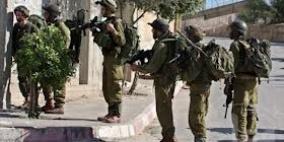 جنين: تسليم أربعة شبان من صانور تبليغ لمراجعة مخابرات الاحتلال