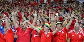 ويلز تستمتع برد الدين لمشجعيها