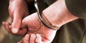 الشرطة تقبض على شخصين بحوزتهم ماده مخدره في طوباس