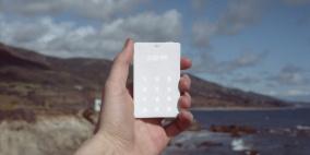 "Light Phone".. هاتف للاتصال فقط