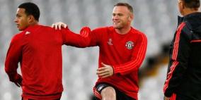 فان خال: روني يلعب بـ “السمعة”