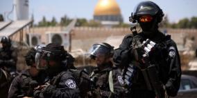 الاحتلال يستدعي مواطنين بينهما سيدة ويفرج عن آخرين في القدس