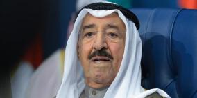 أمير الكويت: هبوط أسعار النفط يؤثر على التنمية بالخليج