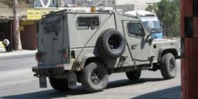 جيب عسكري إسرائيلي يدهس طفلا جنوب الخليل