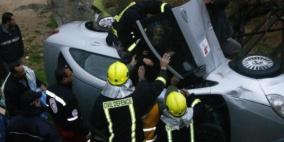 وفاة سائق إثر انقلاب مركبته العمومية في وادي قرب نابلس