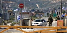 الخليل: اغلاق طريق بسبب مسيرة للمستوطنين
