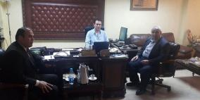 رئيس بلدية قلقيلية يشارك في تحضيرات مبادرة البث الموحد من بيروت