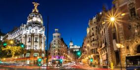 إسبانيا تعول على طاقة الشمس ليلاً