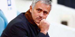 هل يُغير مورينيو تشيلسي بموناكو؟!