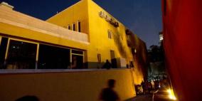 أمن غزة يمنع تصوير تفجير المركز الفرنسي ويصادر كاميرا فلسطين اليوم