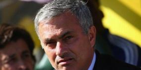 ‪مورينيو يصف نيمار وبالوتيلي بالغطاسين ويطالب بمعاقبتهم