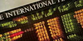 توقعات بتراجع أكبر لأسعار النفط في 2015