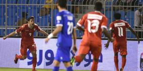 عمان تكتسح الكويت وتطير مع الإمارات إلى نصف النهائي