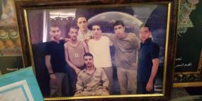 حكايا: أم ناصر و 18 مؤبداً ونيف...!