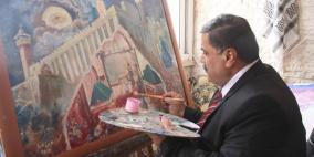 الخطاط الصغير عيسى.. صنع منه السجن فنانا كبيراً