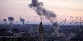 الاحتلال يغير على حي الزيتون ومبنى بلدية القرارة