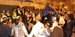 مستوطنون يقتحمون ضاحية الرامة في الخليل