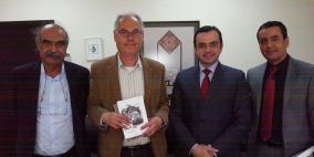 بسيسو يؤكد أهمية تواجد المبدعين العرب على أرض فلسطين