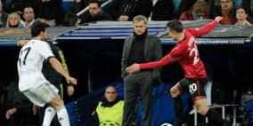 مانشستر يتسلح للريال بفان بيرسي ويخسر جونز