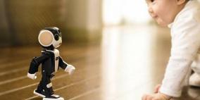 بالفيديو: robohon سيحلُّ مكان أصدقائك!