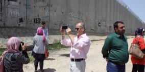 وفد اعلامي من جامعة النجاح يزور بلدية قلقيلية