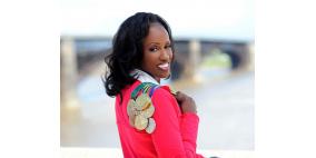 جاكي جوينر أعظم رياضية في كل العصور تزور فلسطين