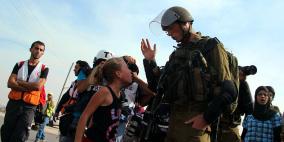 ألبوم خاص بالطفلة الحاصلة على جائزة حنظلة للشجاعة - عهد التميمي- بعدسة راية