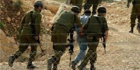 الاحتلال يعتقل فلسطينيين على الحدود الشرقية لغزة