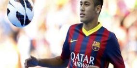 نيمار يخطف عشاق برشلونة من ميسي