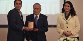 فياض: شعبنا حسم بشكل قطعي معركة الجدارة لإقامة دولته