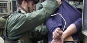 قوات الاحتلال تعتقل مواطنين من مخيم جنين