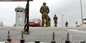 اطلاق نار على سيارتين لشرطة الاحتلال على حاجز حزما