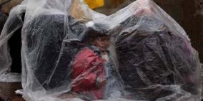 (صور).. غزة تغرق في المياه والبرد والظلام