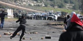 عشرات الاصابات خلال قمع الاحتلال لمسيرة قرب 'عوفر' غرب رام الله