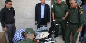 تسليم مكرمة رئاسية لمواطن من ذوي الاحتياجات الخاصة ولطالبة توجيهي متفوقة في طولكرم