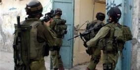 قوات الاحتلال تعتقل شابا من طولكرم