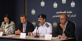 موئتمر صحفي حول اطلاق استراتيجية وانضمة وحدة حماية الاسرة في الشرطة المدنية الفلسطينية